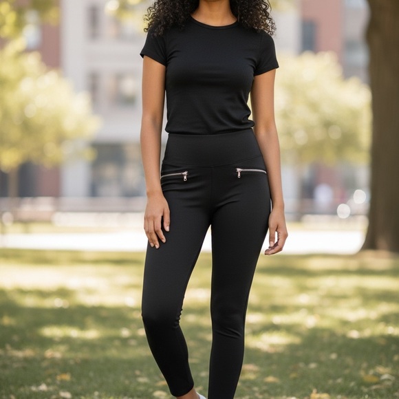 White House Black Market Pants - WHBM Runway Leggings with Silver Zippers